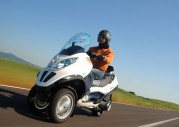 Piaggio MP3 Hybrid